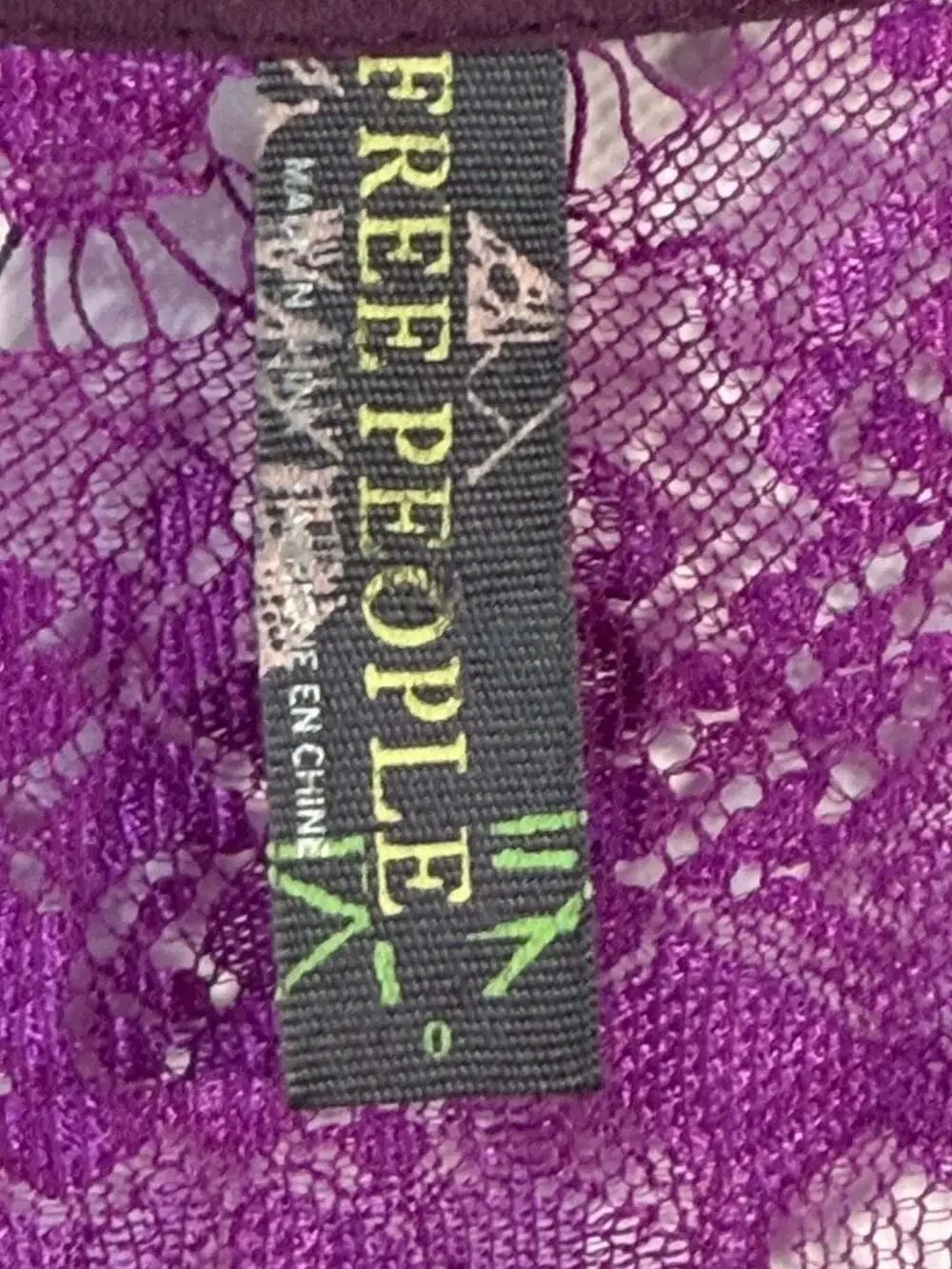 Free People Purple Lace Ruffle Shift Dress size 0 Sleeveless Scalloped hem